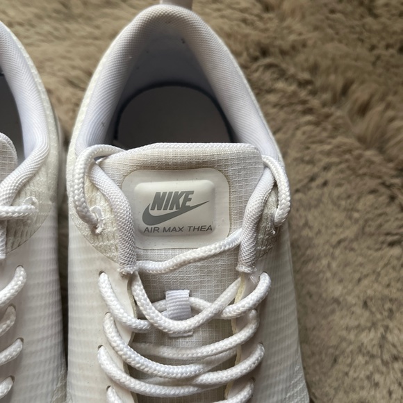 Nike Air Max Thea Casual Sportswear Shoe White Metallic Womens Size 8.5 - Picture 9 of 12
